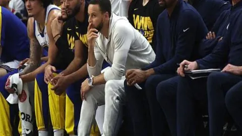 伯恩利与阿森纳第27轮1-1战平，奥巴梅扬闪电进球扎卡失误连连